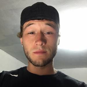 Meet your Posher, Tyler